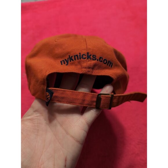 New York Knicks Orange Embroidered Strapback Hat Men's - Picture 3 of 8